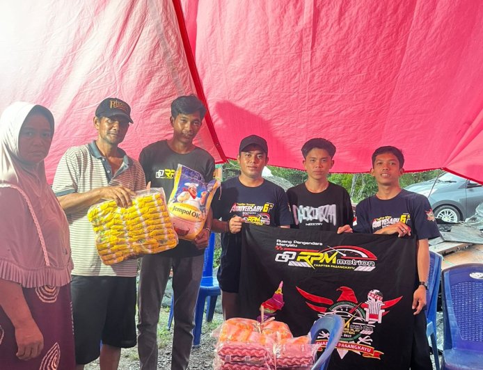 RPM PASANGKAYU BERKOLABORASI 99BEE DALAM PROGRAM MITRA KEBAIKAN ; HADIR RINGANKAN BEBAN DUKA KEBAKARAN DUSUN FUNJU