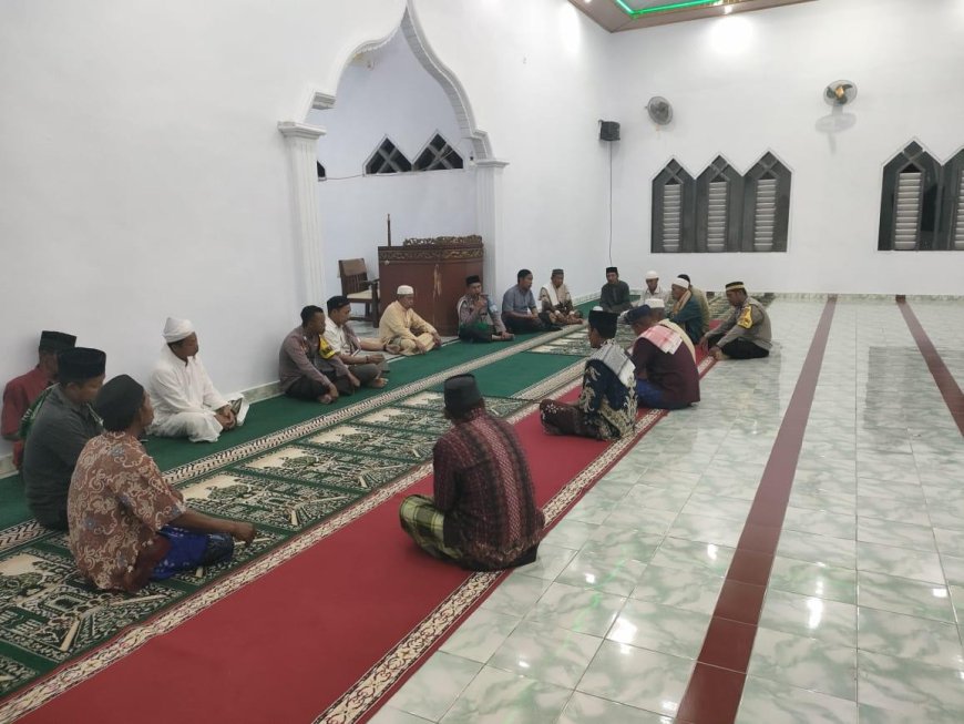 Polsek Bungku Selatan Gelar Silaturahmi Subuh dan sampaikan himbauan terkait Keamanan